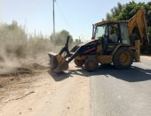 محافظ سوهاج: تمهيد طريق قرية الحواويش بمركز أخميم استجابة للأهالى