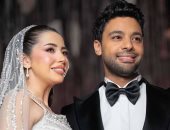 كيف يفصل أحمد جمال بين الزواج والفن فى تعاونه مع فرح الموجى؟