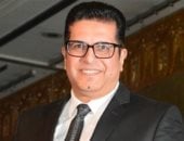 ريهام حجاج وروجينا ومحمود حافظ وصبرى فواز فى عزاء زوجة المؤلف أيمن سلامة