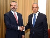 وزير الخارجية يؤكد لنظيره السوري دعم وحدة وسيادة الدولة السورية