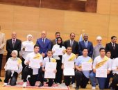 محافظ سوهاج ورئيس الجامعة يشهدان حفل تكريم أوائل الثانوية العامة والأزهرية