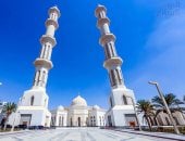 مسجد مصر الكبير تحفة معمارية من الطراز الفريد بالعاصمة الإدارية