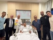 عمرو مصيلحي يطمئن على أحمد عادل دولا بعد جراحة الرباط الصليبي