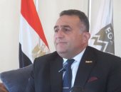 أين يستثمر رئيس البورصة ثروته الشخصية؟ .. عمر رضوان يفجر مفاجأة