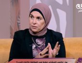 استشاري علاقات أسرية: الوعود المفرطة من الزوج سر الانهيار النفسى للزوجة