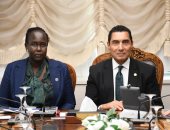 وزير الرياضة يلتقى نظيرته فى جنوب السودان لبحث التعاون المشترك