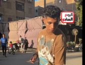 حكاية شاب يبيع التين الشوكي: «بحب الشغل ونفسى أكمل دراستى».. فيديو