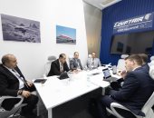 مصر للطيران ومطار جاتويك - لندن يبحثان إمكانية تشغيل خط مباشر خلال صيف 2027