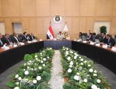 وزير الصناعة يبحث مع مصنعى ومصممى الأثاث سبل تطوير الصناعة