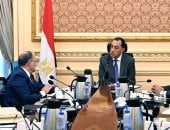 رئيس الوزراء يلتقي رئيس هيئة الدواء المصرية لمتابعة عدد من ملفات عمل الهيئة
