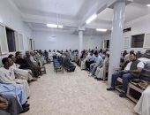 جلسة صلح بين عائلتين بالعوامية في الأقصر والتنازل عن غرامة مليون جنيه.. صور