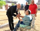 وزير التعليم يدعم معلم من ذوى الهمم بكفر الشيخ: "أنت بطل وتستحق كل تقدير"
