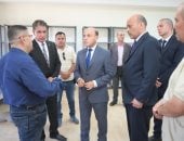محافظ الغربية يتفقد مجمع الخدمات الحكومية بقرية نهطاي بزفتى