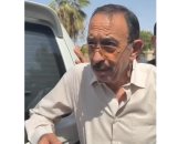 سيدة تستوقف محافظ سوهاج: "ظروفي قاسية وبيتي اتهد".. شاهد ماذا فعل؟