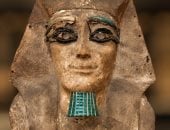 مقتنيات المتحف المصري.. قناع الملك أوت إيب رع حور