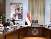 رئيس الوزراء يعقد اجتماعا لاستعراض موقف أحد المشروعات الكبرى بالعلمين الجديدة