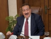 محافظ بورسعيد يستمع للمواطنين ويوجه بحلول عاجلة لمشكلاتهم.. صور