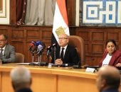 ​محافظ القاهرة يوجه بتسهيل إقامة معارض السلع وضبط الأسعار.. صور