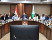 محافظ الجيزة يشدد على حماية الأشجار المعمرة وتحديد نقاط جديدة للتشجير
