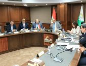 بعد شكوى الأهالى.. محافظ الجيزة يوجه بالتعامل مع مخالفات عقارات بالعمرانية