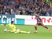 مفاجأة.. محمد صلاح يتفوق على ليفربول بعد هاتريك جالاتا سراي