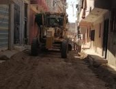 محافظ الشرقية يتابع بدء تطوير ورفع كفاءة الشوارع الداخلية بالحسينية