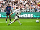 يوفنتوس يهزم أتالانتا بثنائية في الدوري الإيطالي (فيديو)