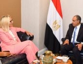 وزير الخارجية يلتقى مع سيجريد كاج نائبة رئيس وزراء هولندا السابقة