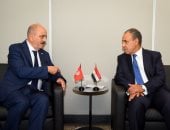 وزير الخارجية يبحث مع نظيره التونسي تطورات الأوضاع في ليبيا وغزة والسودان