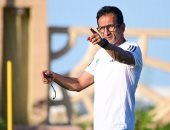 أحمد سامي يرفع الحمل البدني للاعبي المصري استعداداً لكأس عاصمة مصر