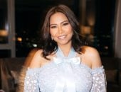شيرين عبد الوهاب في ظهور جديد بمقطع تيك توك "بحرية" مع ابن مدير أعمالها