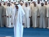 محمد بن راشد وحكام الإمارات يؤدون صلاة الجنازة على جثمان الشيخ أحمد