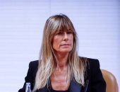 زوجة رئيس الوزراء الإسباني تواجه المحاكمة بتهم استغلال النفوذ واختلاس أموال عامة