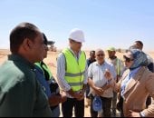 محافظ الوادي الجديد تتفقد مشروع تأصيل الدواجن باستثمارات 1.5 مليار جنيه
