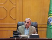 الإسماعيلية تبدأ تكويد الأشجار ضمن "100 مليون شجرة".. والمحافظ: ممنوع قطعها