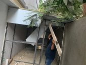 إزالة جمالون حديد مخالف ورفع الإشغالات بحملات صباحية ومسائية فى العجوزة