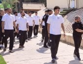 جولة للاعبي منتخب مصر بفندق الإقامة قبل مواجهة أنجولا.. صور