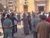 أهالي السنبلاوين يشيعون جثمان سيدة سقطت بها سيارة في الترعة خلال حفل زفاف
