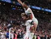 إنجلترا تقلب الطاولة على إسبانيا 2 - 1 فى الشوط الأول.. فيديو