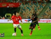 منتخب مصر يكتفى بالتعادل السلبى أمام أنجولا بتصفيات أمم أفريقيا 2027.. صور
