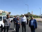 محافظ جنوب سيناء يتفقد مشروعات الطرق بشرم الشيخ ويوجه بسرعة تنفيذ الأعمال