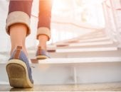 اختبار صعود السلم لمدة دقيقة واحدة يكشف مدى لياقتك البدنية الحقيقية