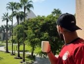 ماتيوس كونيا نجم مانشستر يونايتد يرتدي قميص منتخب مصر أمام الأهرامات