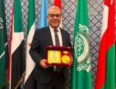 الملتقى الثانى للقيادات العربية الشابة يكرم "القاهرة الإخبارية"