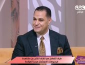 استشارى صحة نفسية: السوشيال ميديا أكذوبة كبرى وتدفع نحو الانفصال عن الواقع