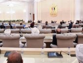 الرئيس السيسى فى اجتماعه مع الحكومة والمحافظين وقادة الجيش والشرطة والعمد: الحفاظ على مصر مسئولية جماعية