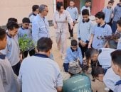 طلاب مدارس الطالبية يشاركون فى مبادرة اتحضر للأخضر للتوعية بالزراعة والتشجير