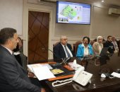 محافظ القليوبية يناقش مخطط تحويل «القلج» إلى مدينة.. ويؤكد أهمية وضع رؤية عمرانية متكاملة للمنطقة