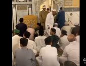 مئات الزوار بمقام الإمام الحسين احتفالًا بذكرى مولده.. فيديو