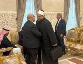 يوم استثنائى.. توافد نواب الشيوخ قبيل انطلاق أول جلسة بالعاصمة الجديدة "صور"